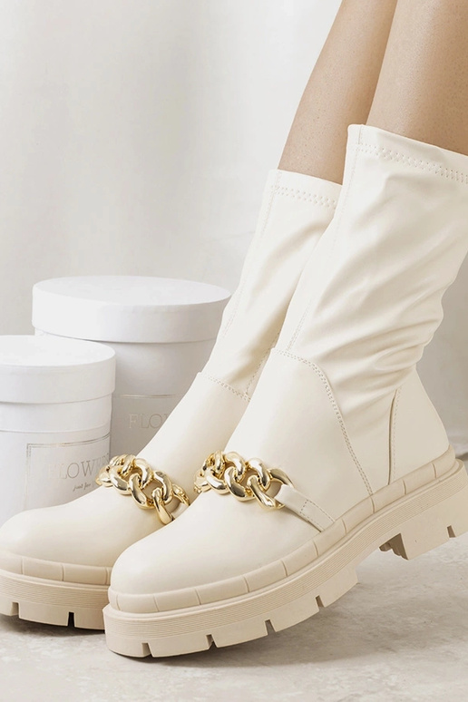 Beige Stiefeletten mit hoher Sohle... Beige Stiefeletten mit hoher Sohle...