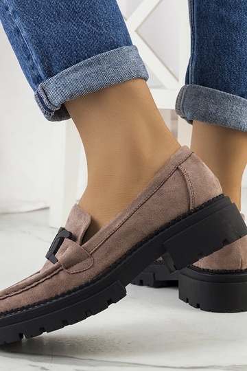 Bruine schoenen van kunstsuède Gabriella 2