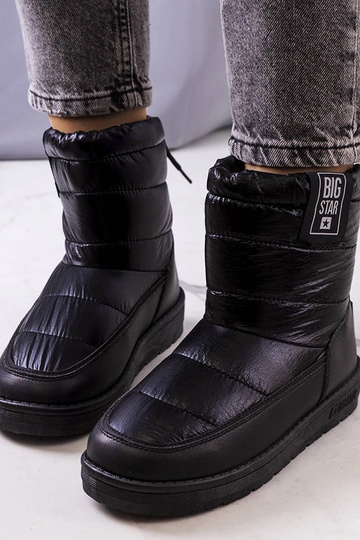 Bottes de neige noires...