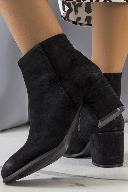 Schwarze Stiefeletten mit Absatz Silas Schwarze Stiefeletten mit Absatz Silas