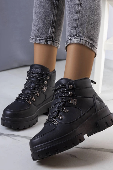 Bottes de randonnée d'hiver noires, « LCJ-22-31-1435L Lee Cooper »