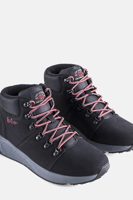 Schwarze Winter-Wanderschuhe,... Schwarze Winter-Wanderschuhe,...