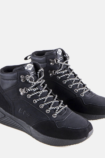 Schwarze isolierte Stiefel... 2