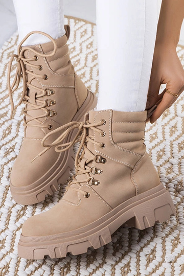 Beige Stiefeletten mit massiver Lyric-Sohle 2