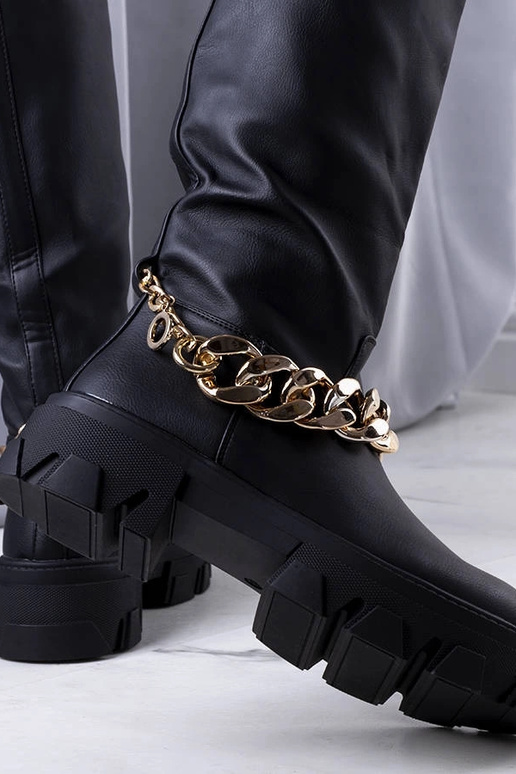 Bottes Cumia isolées noires