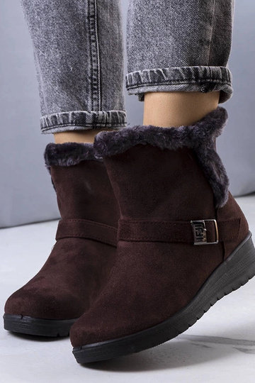 Bottes compensées isolées...