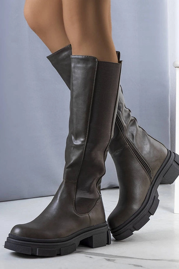 Grønne isolerede støvler...