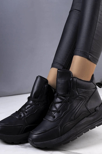 Zwarte winter sneakers,...