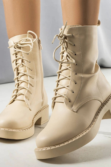 Bottes de randonnée d'hiver...