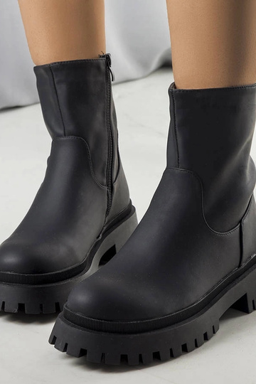 Bottines isolantes noires...