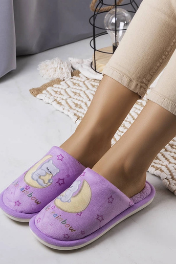 Chaussons violets doux avec lune arc-en-ciel