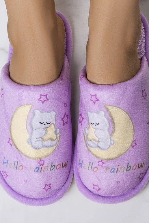 Chaussons violets doux avec lune...