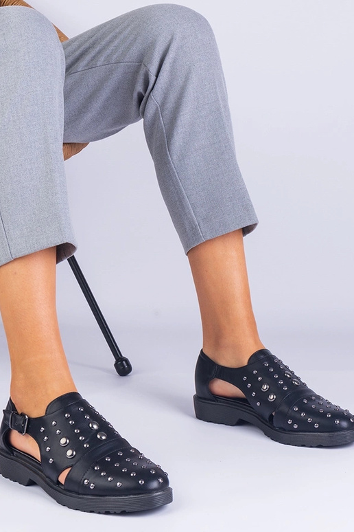 Chaussures noires découpées Eleana Chaussures noires découpées Eleana