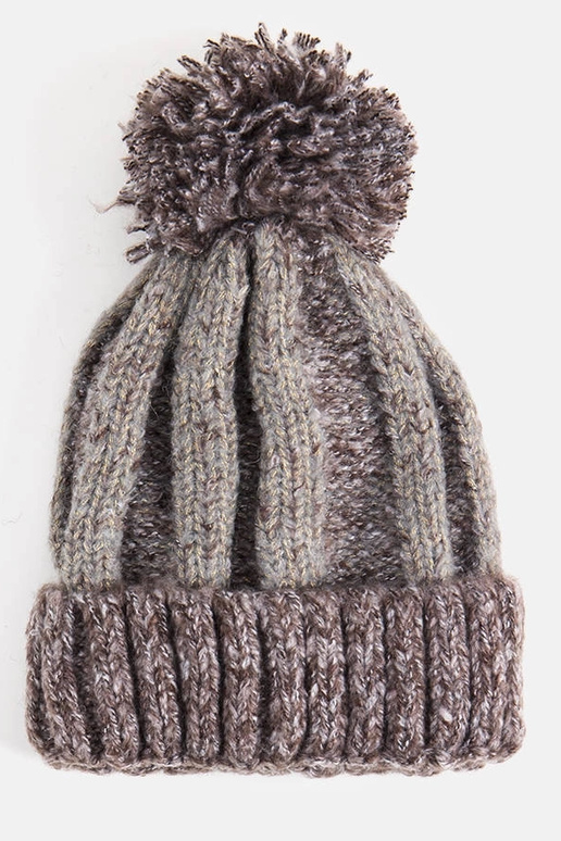 Brun Cormil pompom hat Brun Cormil pompom hat