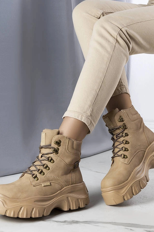 Zandkleurige wandelschoenen, „Big...