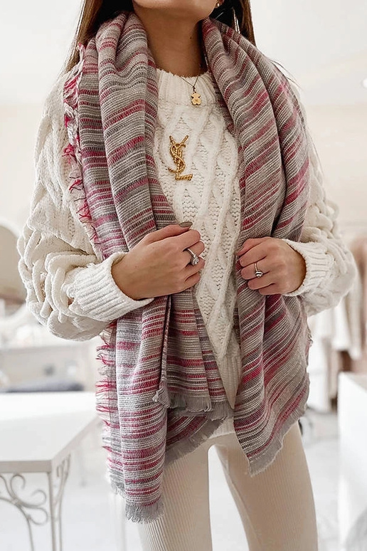 Nyomis lilla tørklæde Nyomis lilla tørklæde