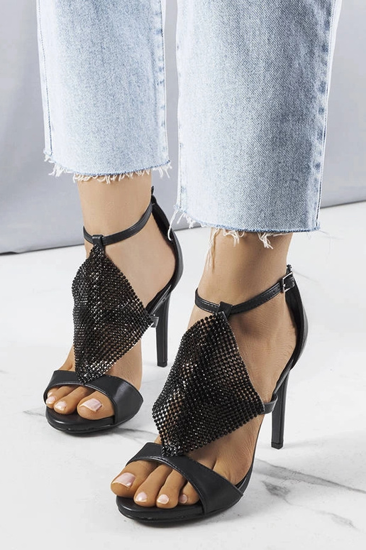 Sorte elegante højhælede sandaler Caleb