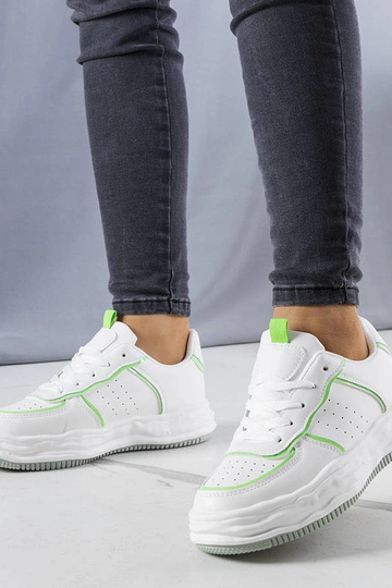 Weiße Sneakers mit grünen Einsätzen Nettie
