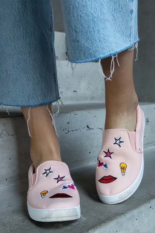 Pink stof sneakers med Anais patches Pink stof sneakers med Anais patches