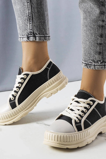 Schwarze Plateau-Sneakers „Nichole“