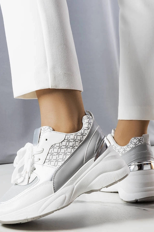 Graue Sportschuhe mit Monogramm, „Lora"