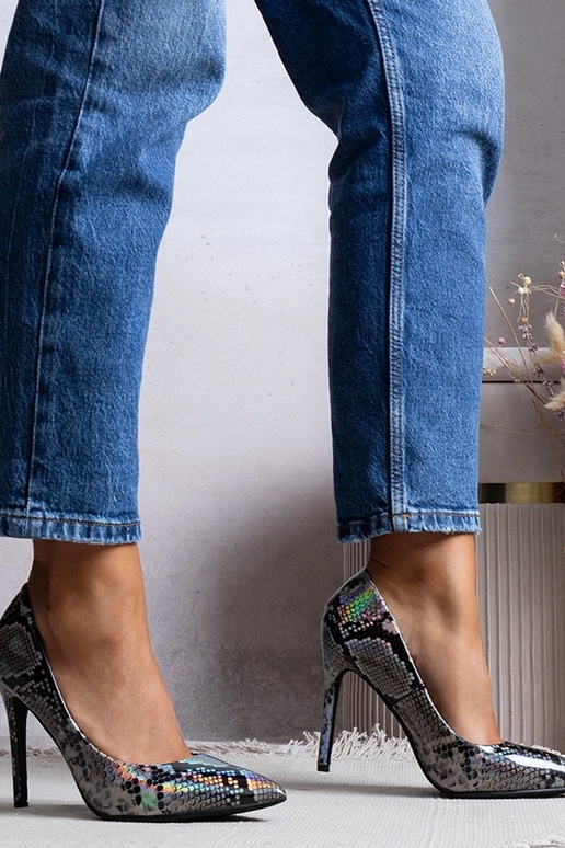 Silberne Pumps aus Lackleder von Ella Silberne Pumps aus Lackleder von Ella