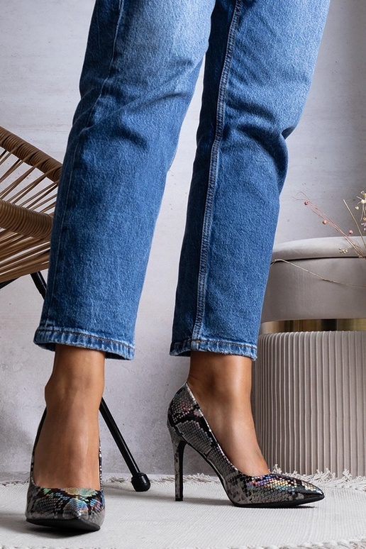 Silberne Pumps aus Lackleder von Ella Silberne Pumps aus Lackleder von Ella