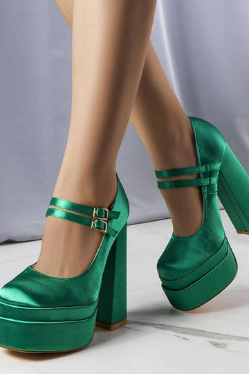 Lynns grüne High Heel Pumps