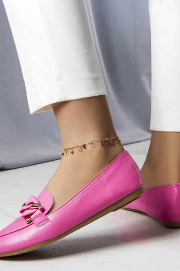 Mamie – Rosa Mokassins mit Kette 2