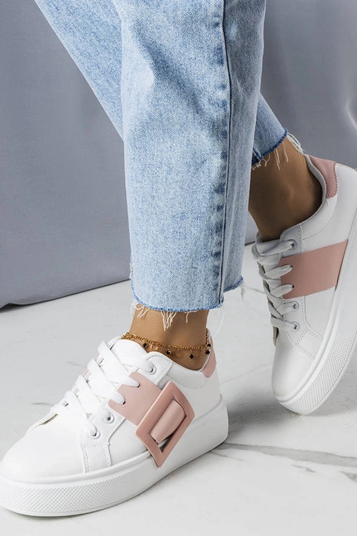 Hvide sneakers dekoreret med et pink... Hvide sneakers dekoreret med et pink...