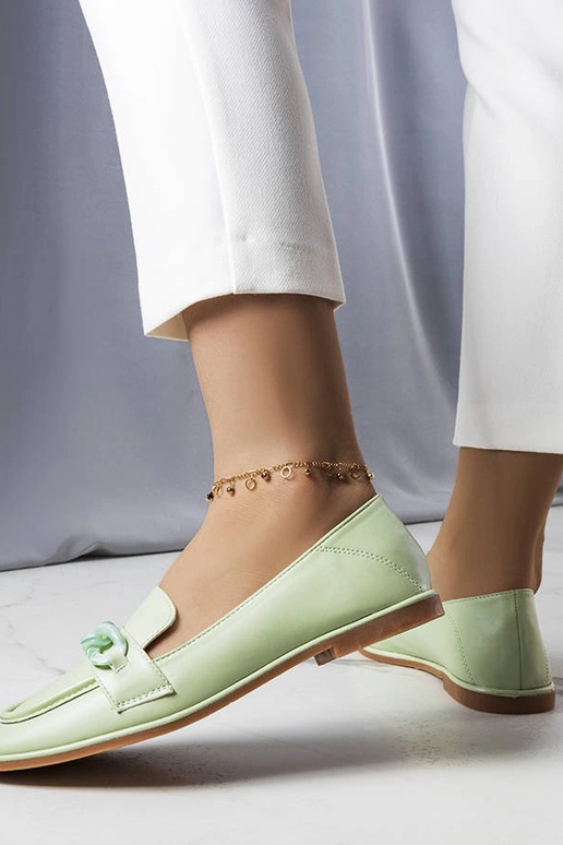 Grüne Bobbie-Loafer mit Ketten Grüne Bobbie-Loafer mit Ketten