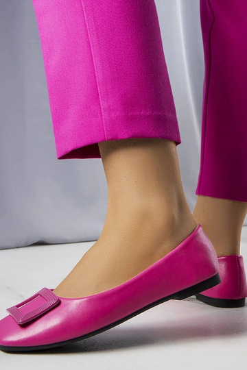 Rosa Ballerinas mit Sheller-Schnalle 2