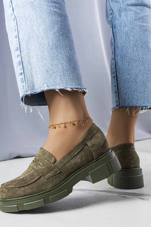 Mocassins verts en éco-suède, «...