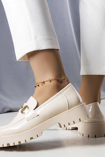 Beige Simard-sko i lak 2