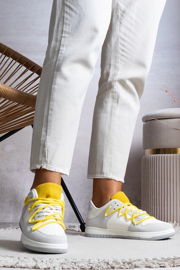 Graue Damen-Sneaker mit gelben Schnürsenkeln Arcobaleno 2