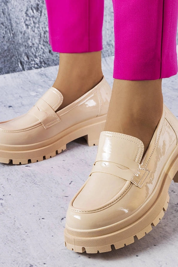 Chaussures Phaneuf en cuir verni beige