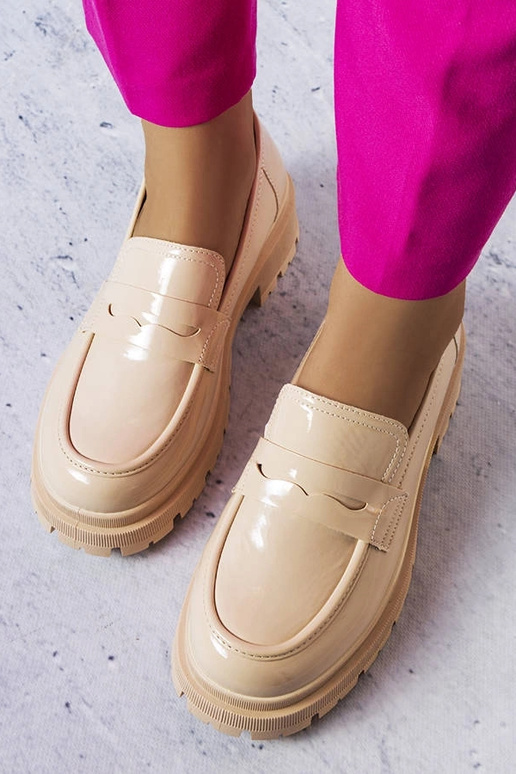 Chaussures Phaneuf en cuir verni beige Chaussures Phaneuf en cuir verni beige