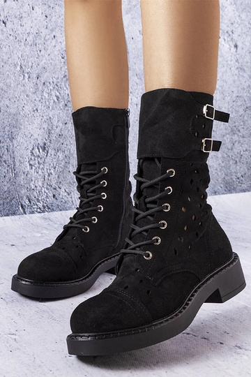 Schwarze Stiefeletten mit...