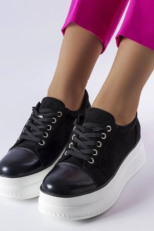 Chaussures noires sur plateforme, «...