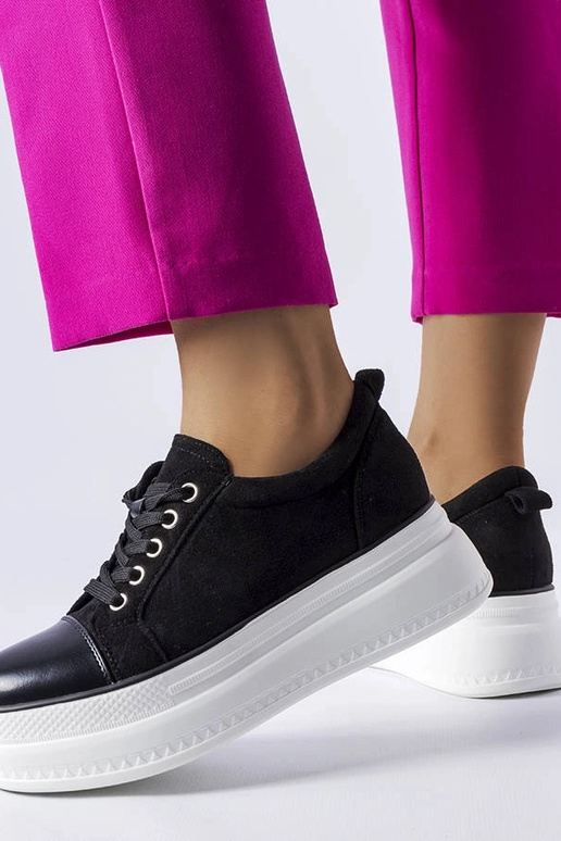 Chaussures noires sur plateforme, «...
