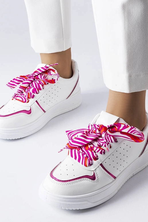 Weiße Pryor Sneakers mit Schleife Weiße Pryor Sneakers mit Schleife