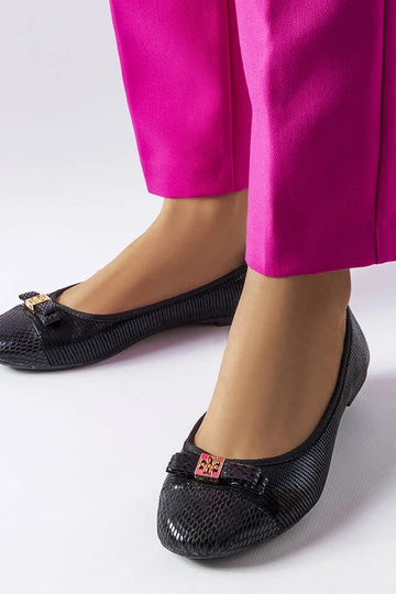 Ballerines élégantes noires avec nœud Lastra