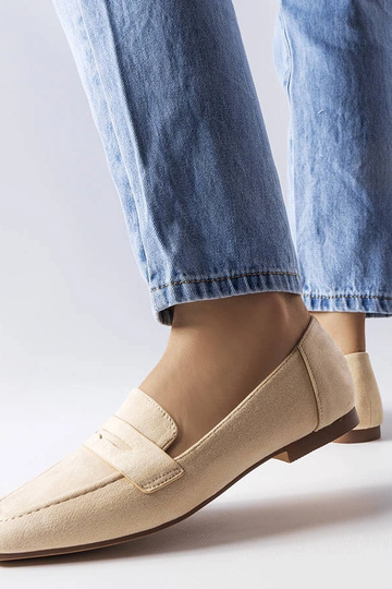 Zandkleurige schoenen van... 2