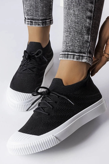 Schwarze Sneakers aus... 2