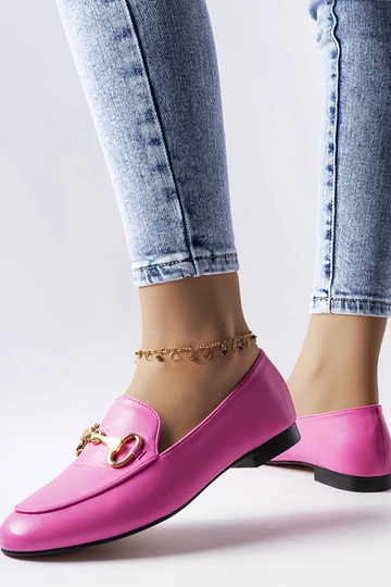 Mocassins roses à boucle... 2