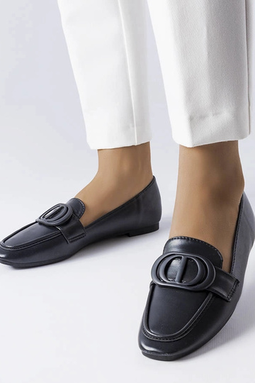 Mocassins noirs à boucle Poissonnier