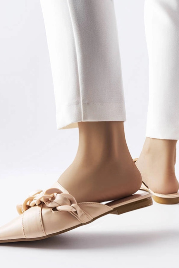 Beige elegante Flip-Flops mit Patenaude-Kette 2