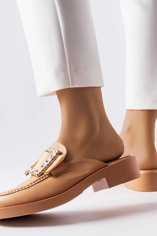 Tongs marron à bout fermé Columbus