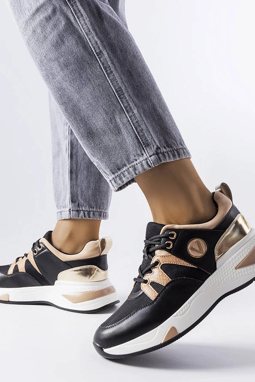 Baskets Vinceza noires et dorées Baskets Vinceza noires et dorées