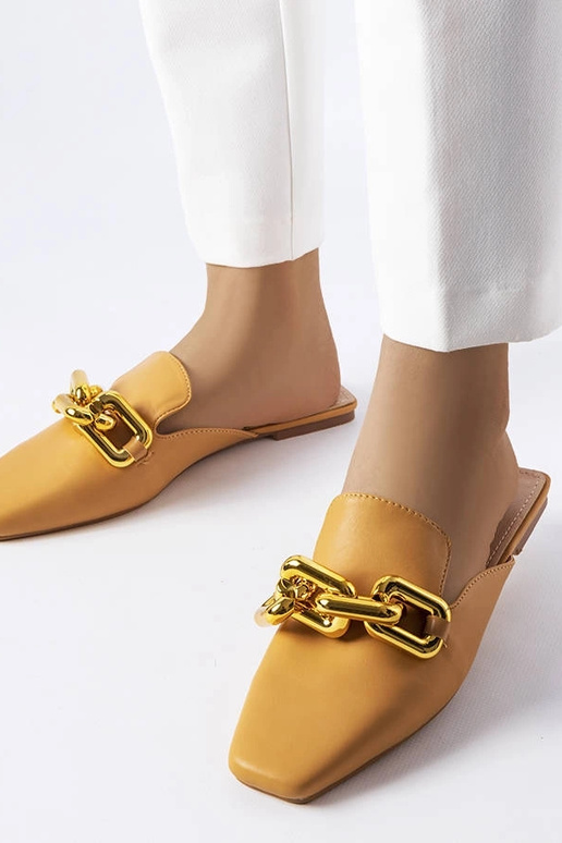 Braune Flip-Flops mit Kettendetail...